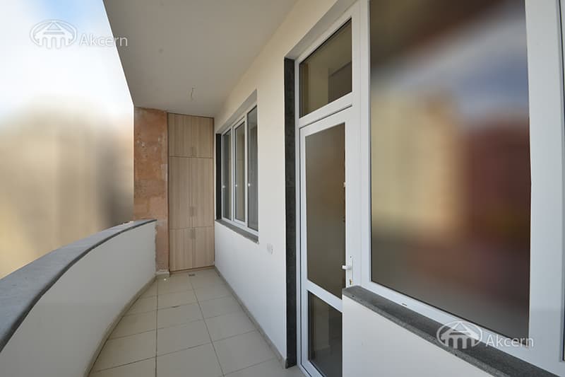 Квартира · 2 комн. · 68 м² · Кентрон