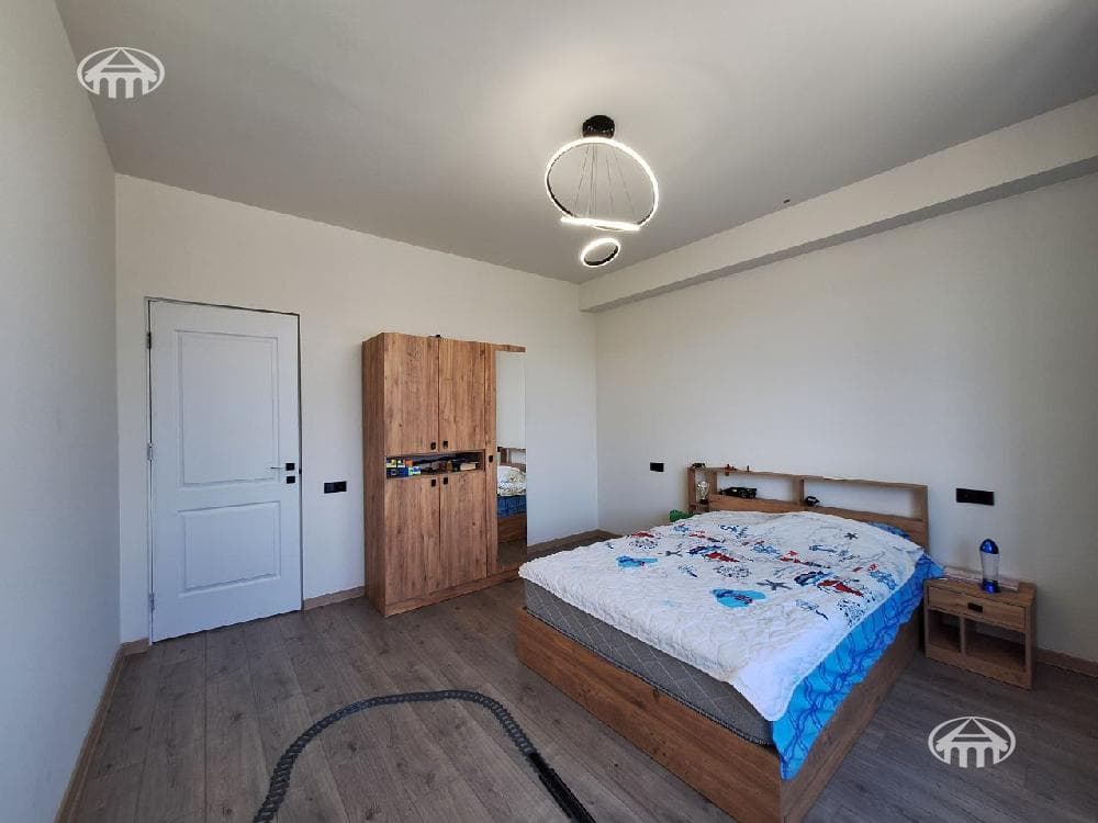 Особняк · 5 комн. · 380 м² · Ариндж