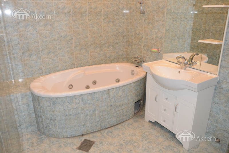 Особняк · 6 комн. · 300 м² · Норк-Мараш