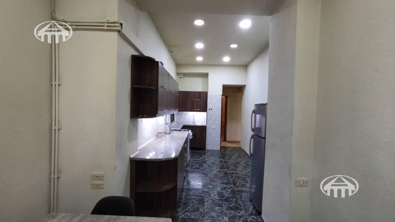 Apartment · 3 rooms · 96 m² · Kentron