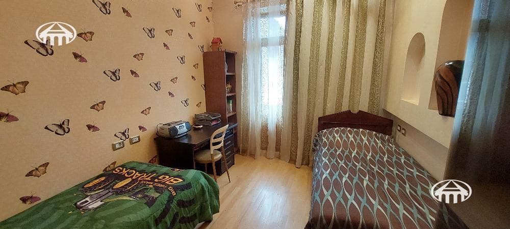 Apartment · 4 rooms · 124 m² · Arabkir