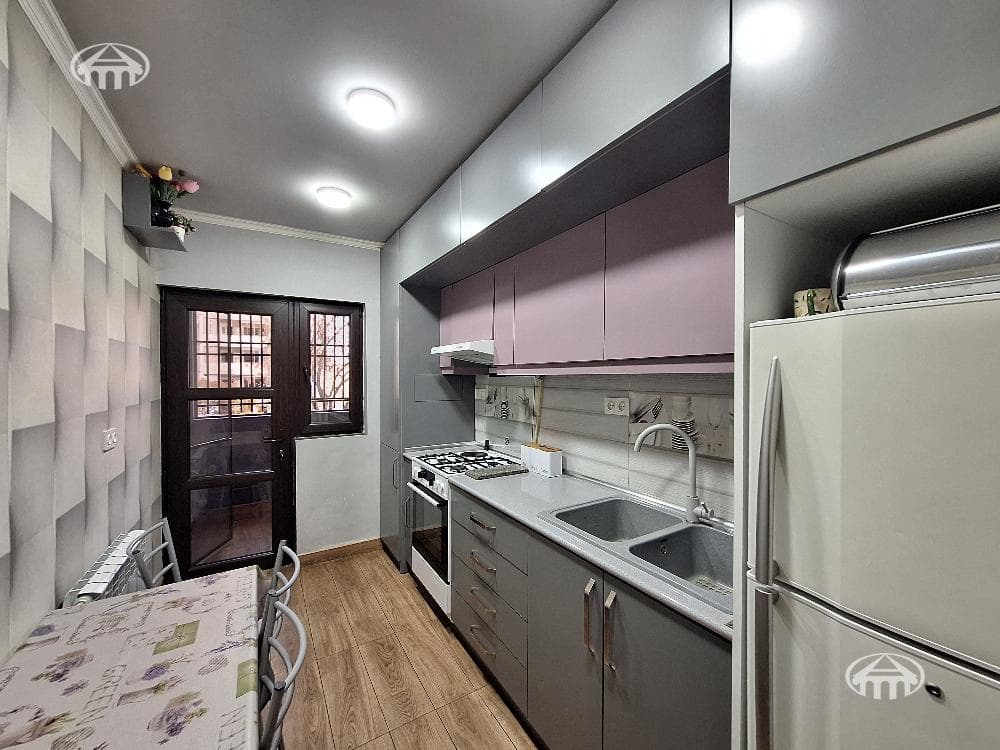 Apartment · 3 rooms · 80 m² · Kanaker-Zeytun