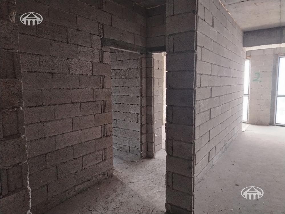 Квартира · 5 комн. · 183 м² · Аджапняк