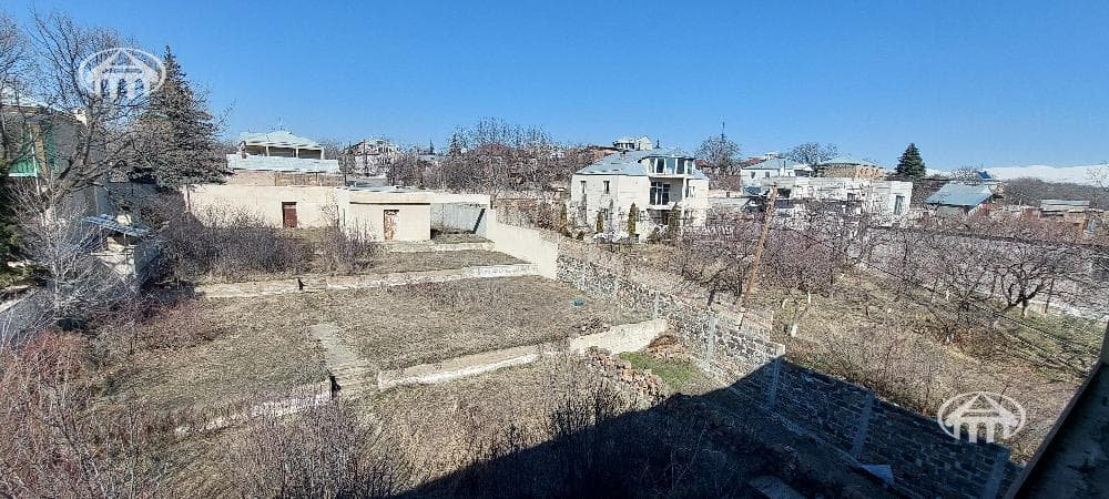 Քոթեջ · 788 մ² · Ձորաղբյուր