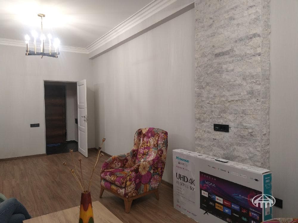 Բնակարան · 2 սեն. · 52 մ² · Կենտրոն — Լուսանկար 2 / 10