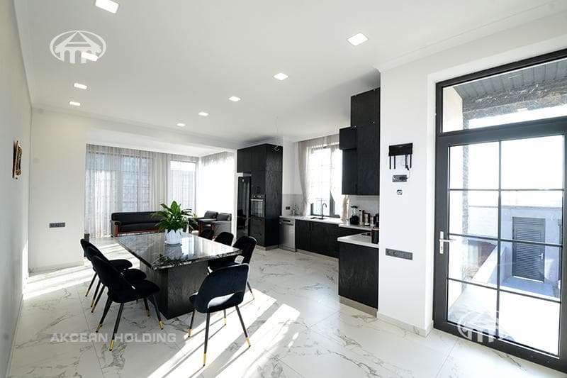 Mansion · 180 m² · Nork-Marash