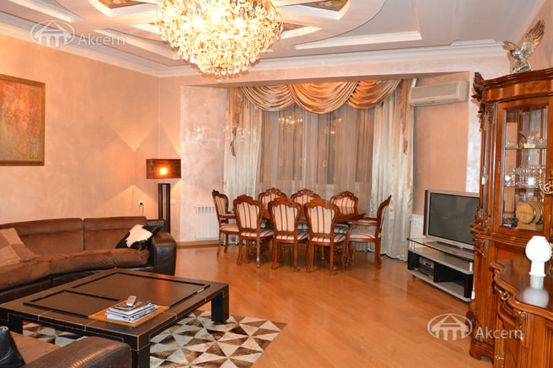 Apartment · 4 rooms · 124 m² · Kentron