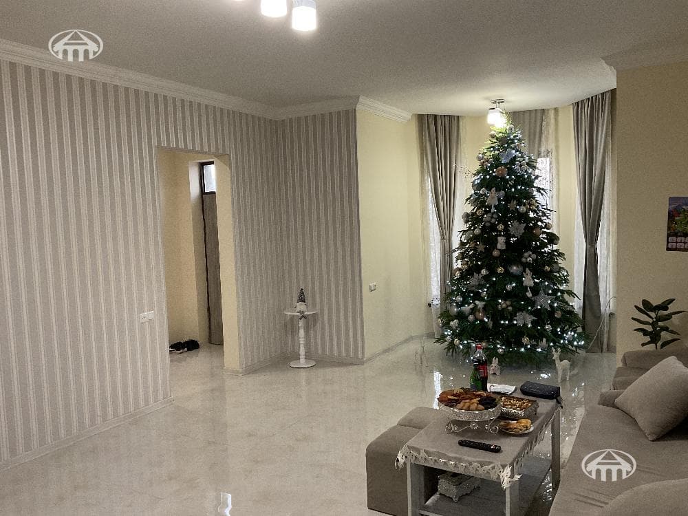 Mansion · 116 m² · Musaler
