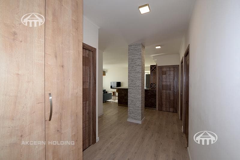 Apartment · 4 rooms · 117 m² · Kentron