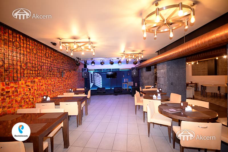 Ռեստորան · 406 մ² · Կենտրոն