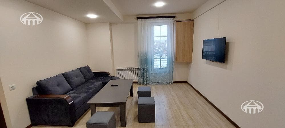 Квартира · 3 комн. · 65 м² · Эребуни