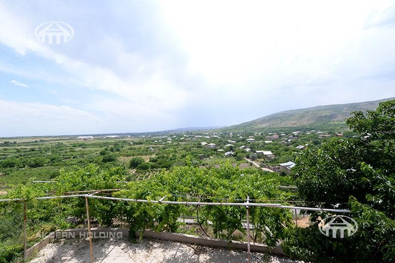 Առանձնատուն · 6 սեն. · 290 մ² · Բյուրական