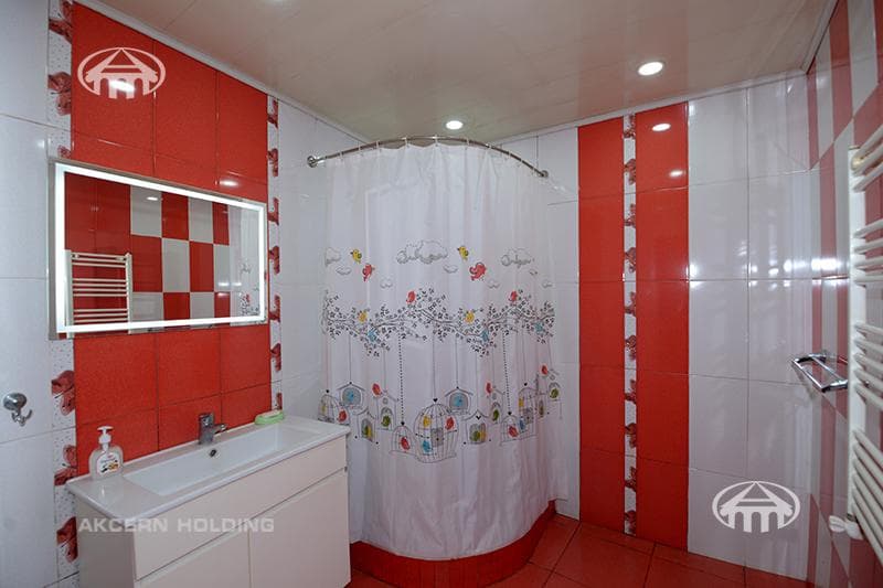 Mansion · 5 rooms · 203 m² · Kentron