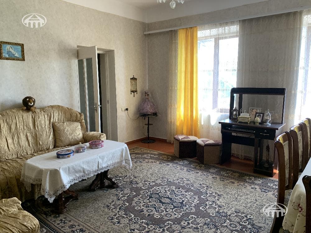 Дом · 9 комн. · 450 м² · Малатия-Себастия