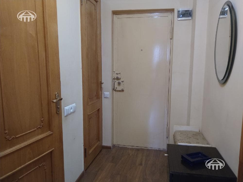 Բնակարան · 1 սեն. · 42 մ² · Կենտրոն — Լուսանկար 6 / 9