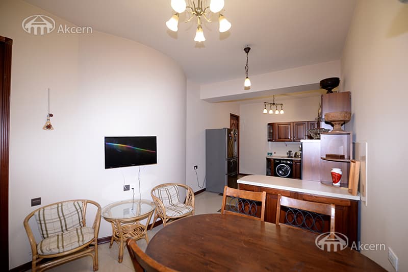 Квартира · 4 комн. · 186 м² · Кентрон