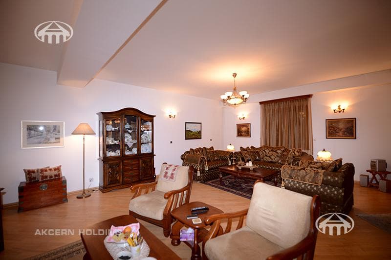 Apartment · 4 rooms · 154 m² · Arabkir