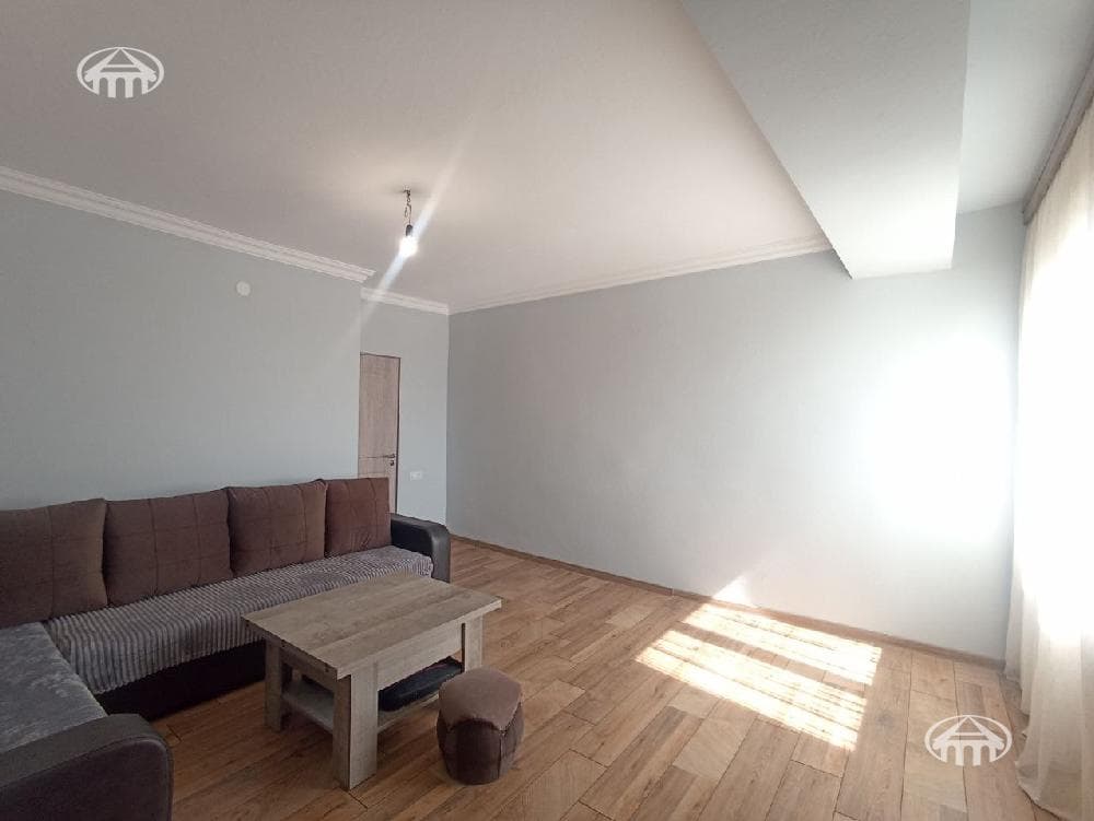 Квартира · 3 комн. · 80 м² · Шенгавит
