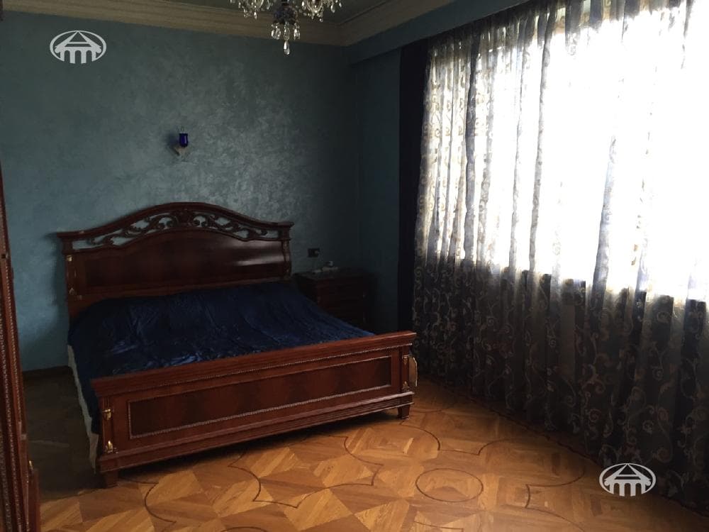 Mansion · 7 rooms · 664 m² · Nork-Marash