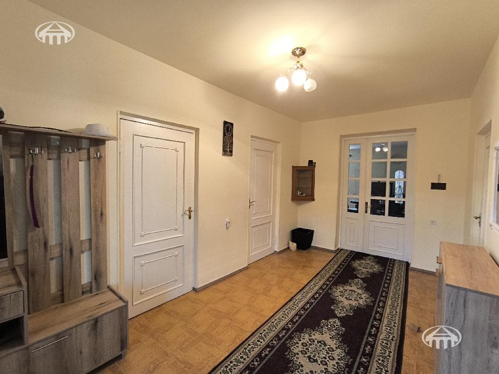 Mansion · 5 rooms · 375 m² · Ptgni