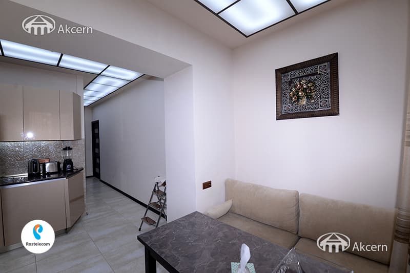 Квартира · 2 комн. · 85 м² · Кентрон