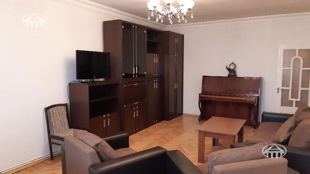 Квартира · 3 комн. · 88 м² · Арабкир