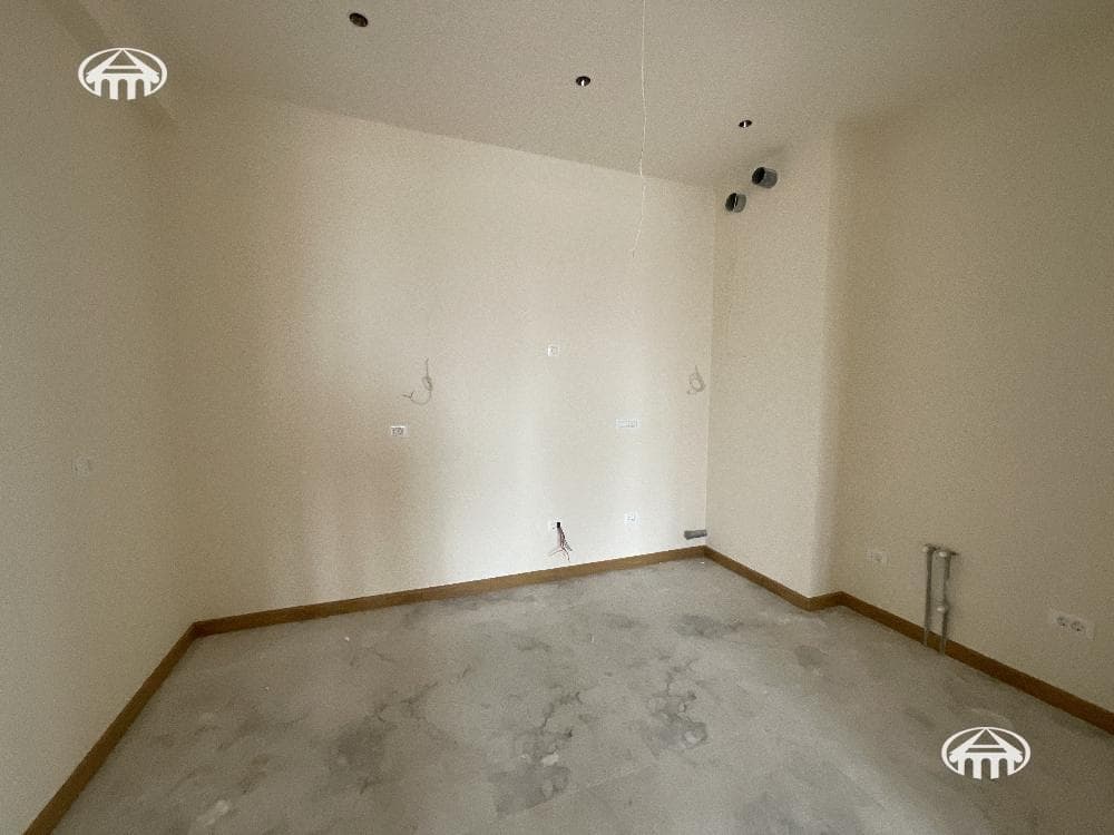 Apartment · 4 rooms · 121 m² · Arabkir
