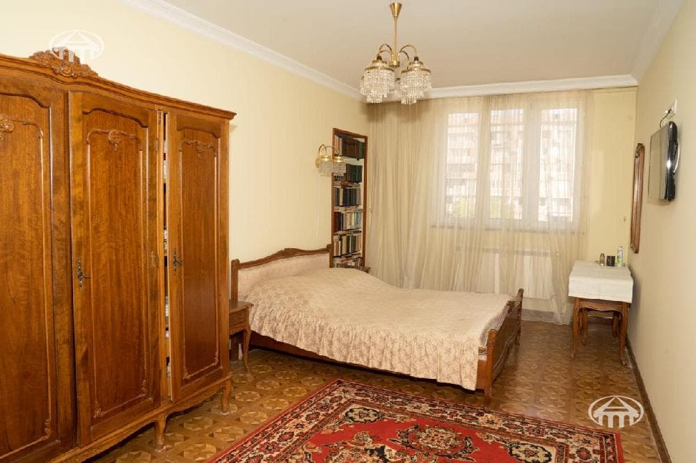 Квартира · 4 комн. · 112 м² · Арабкир