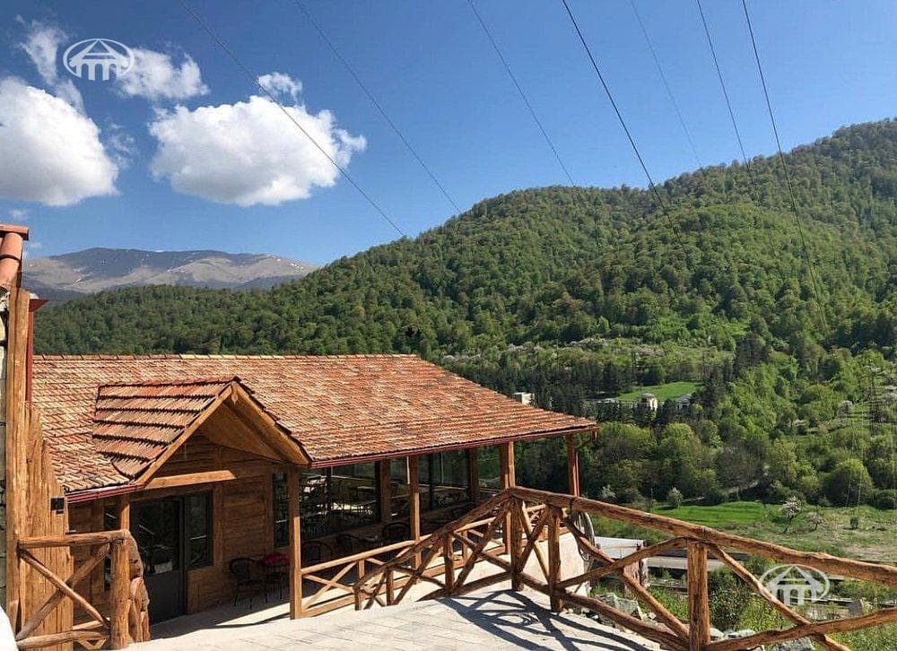 Hotel · 9 rooms · 889 m² · Dilijan