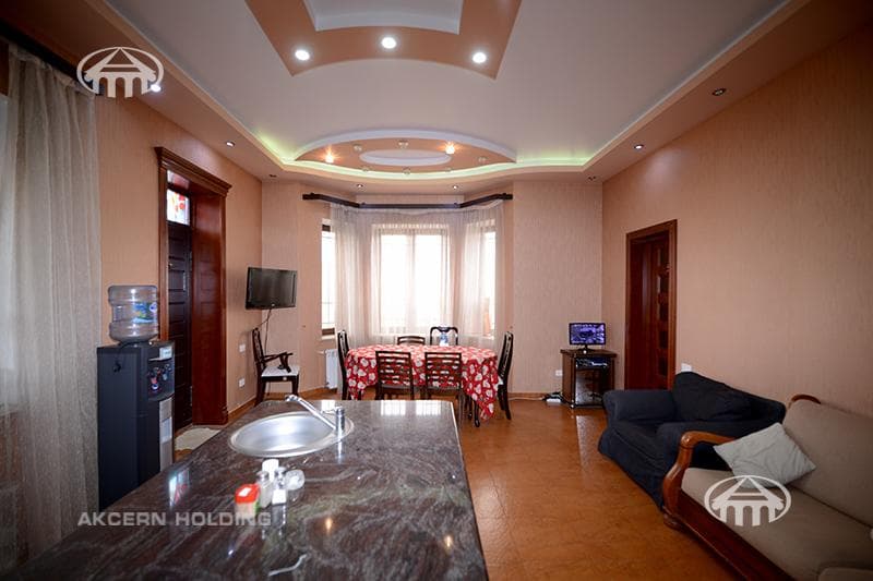 Mansion · 6 rooms · 415 m² · Nor Nork