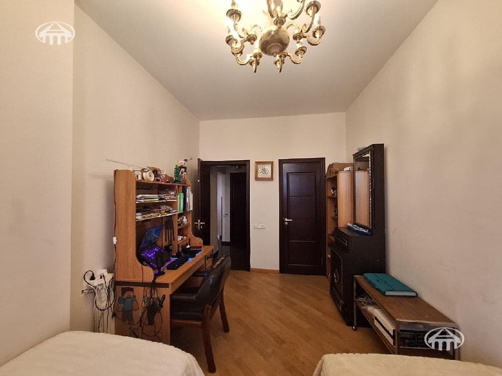 Apartment · 3 rooms · 133 m² · Arabkir