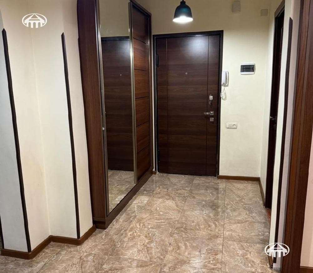 Квартира · 3 комн. · 79 м² · Арабкир