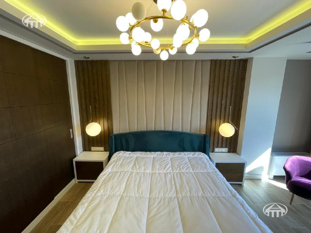 Apartment · 2 rooms · 85 m² · Kentron