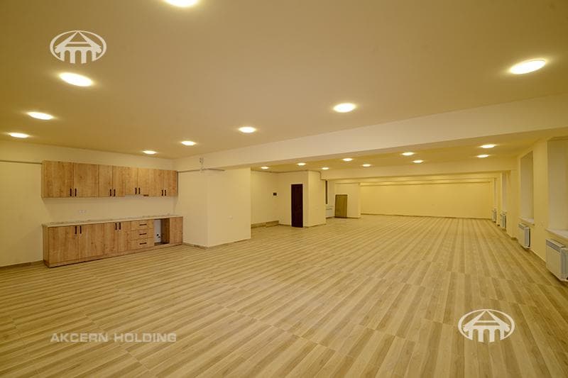 Office · 170 m² · Arabkir
