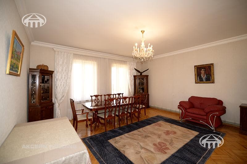 Особняк · 6 комн. · 363 м² · Касах