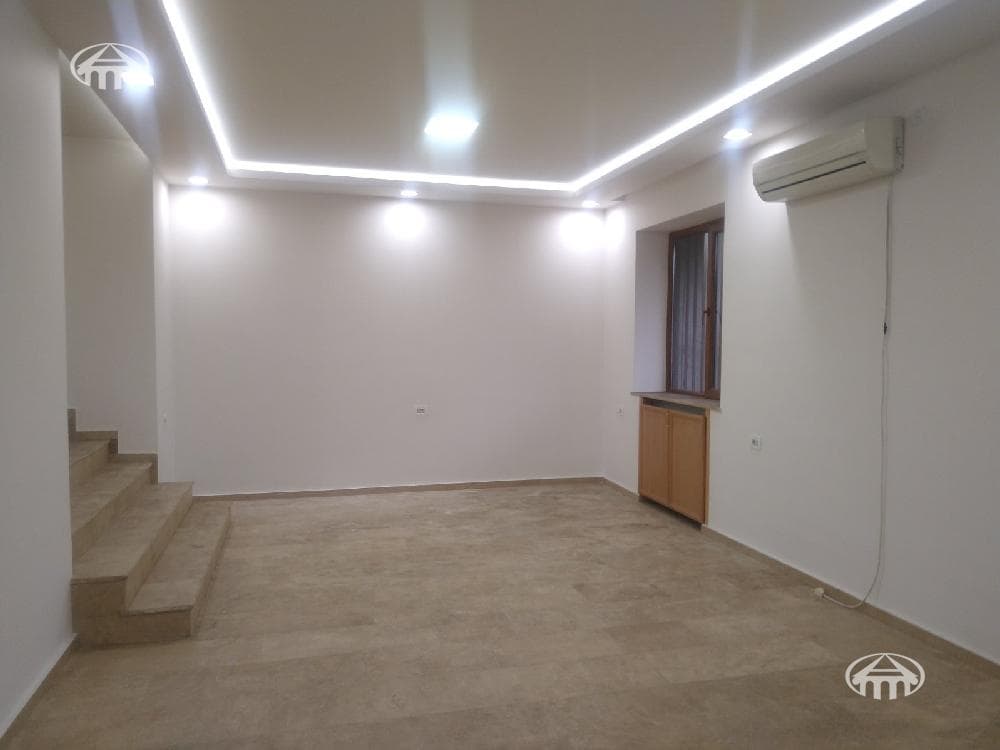 Office · 183 m² · Kentron