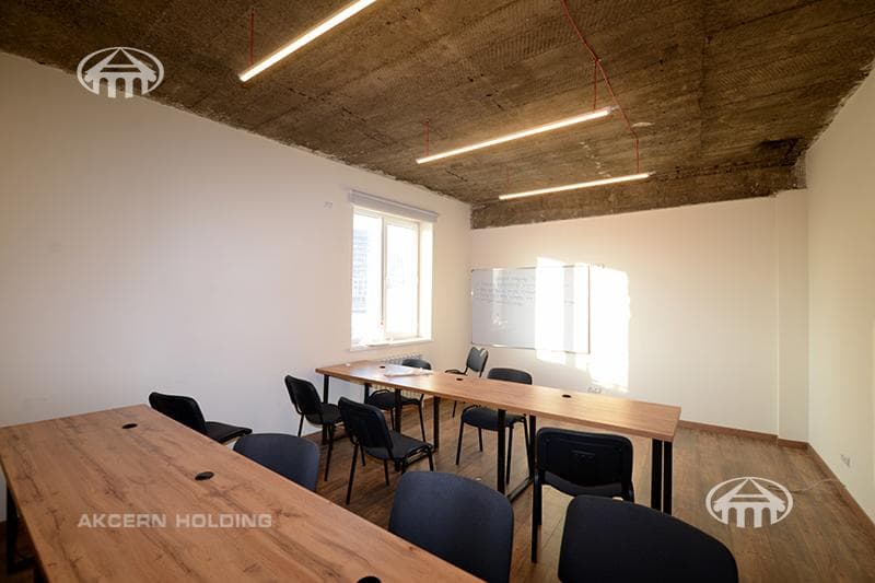 Office · 660 m² · Kentron