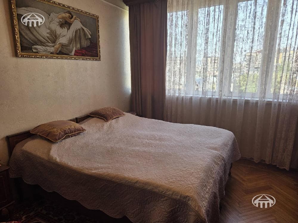 Apartment · 2 rooms · 76 m² · Arabkir