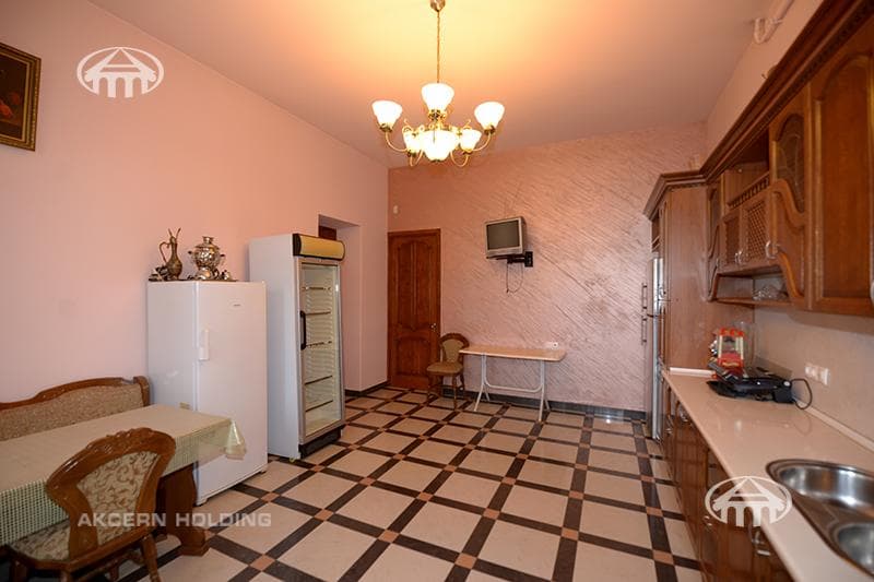 Особняк · 6 комн. · 586 м² · Норк-Мараш