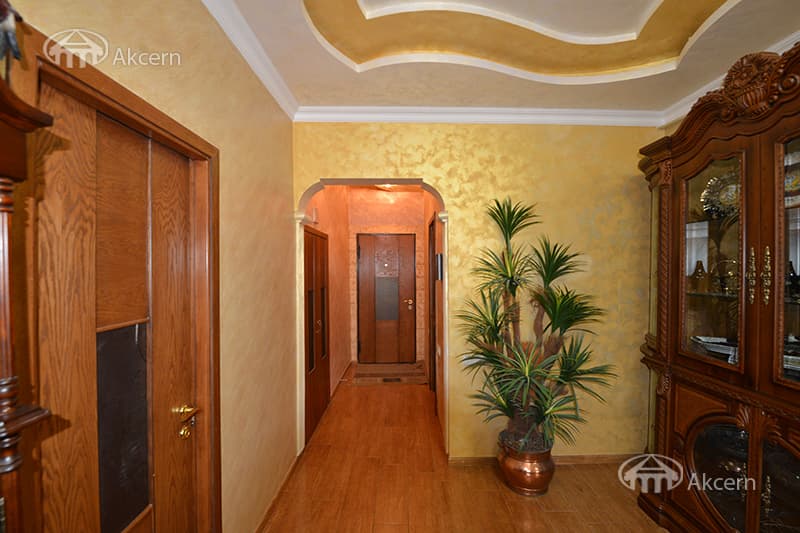 House · 3 rooms · 78 m² · Davtashen