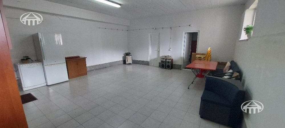 Բնակարան · 4 սեն. · 140 մ² · Կենտրոն