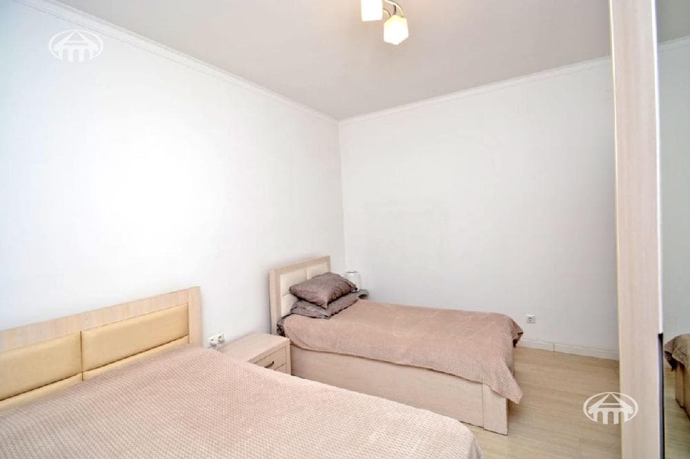 Apartment · 2 rooms · 52 m² · Kentron