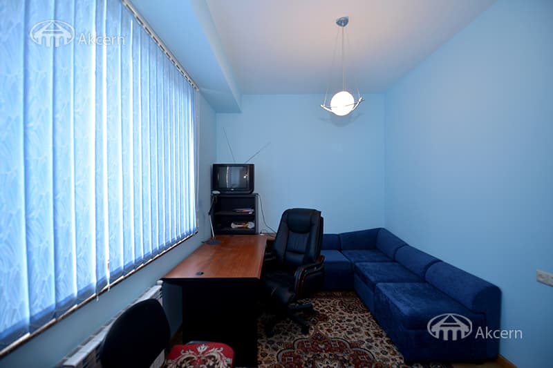 Квартира · 3 комн. · 91 м² · Кентрон