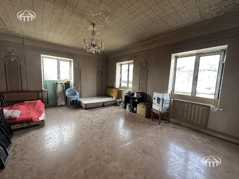 Дом · 6 комн. · 280 м² · Ариндж