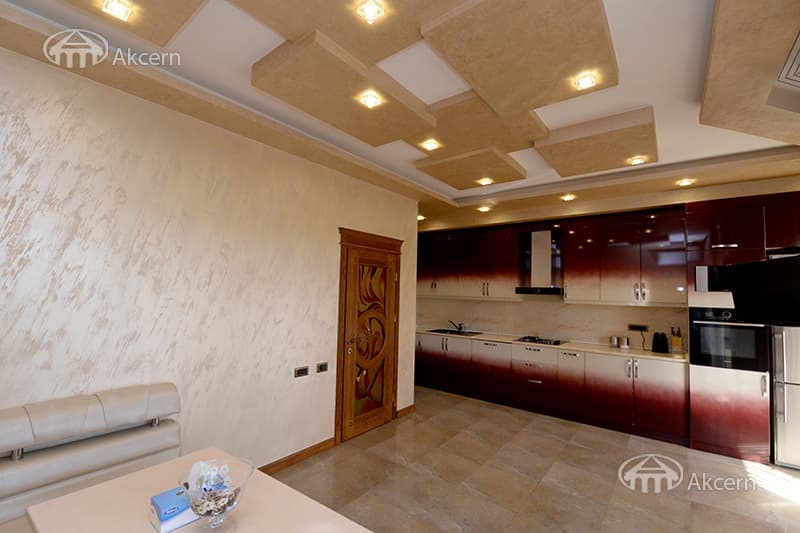 Apartment · 4 rooms · 192 m² · Kentron