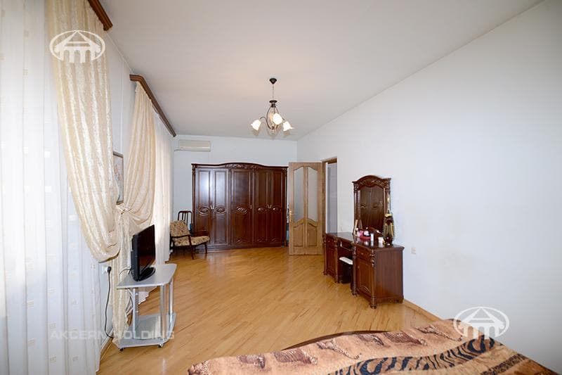 Особняк · 7 комн. · 505 м² · Эребуни