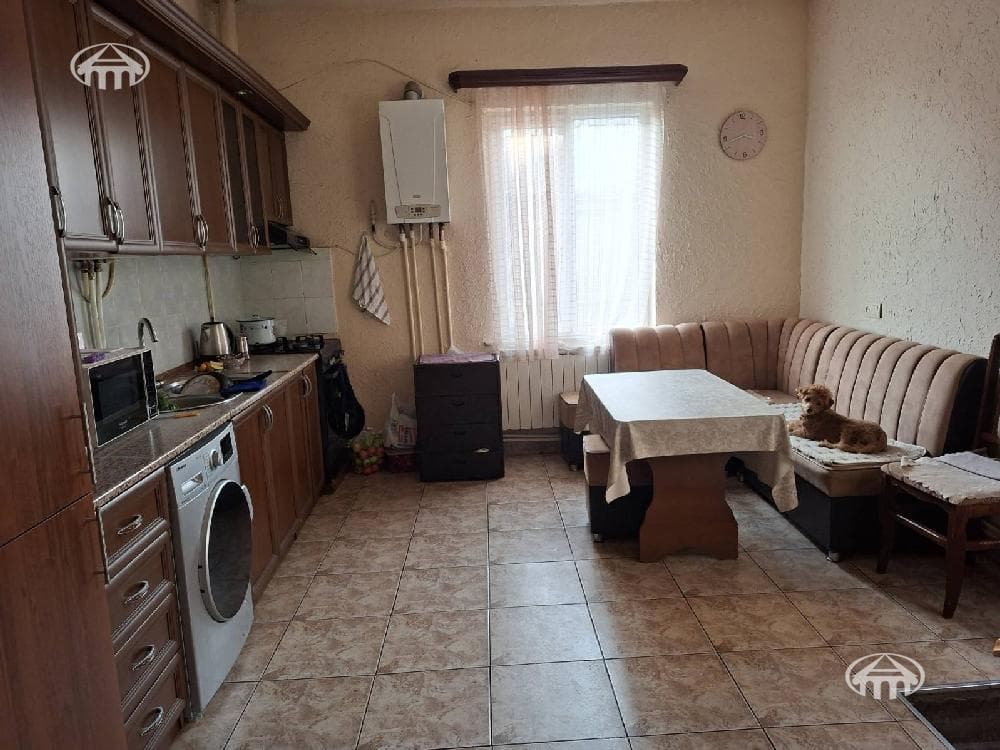 Дом · 3 комн. · 98 м² · Кентрон