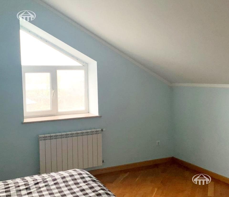 Mansion · 617 m² · Charentcavan