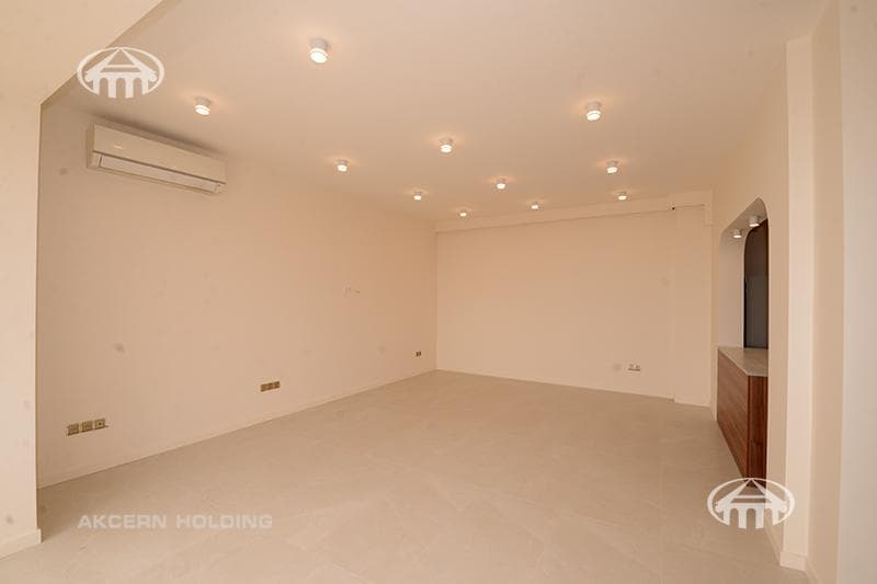 Квартира · 3 комн. · 107 м² · Кентрон