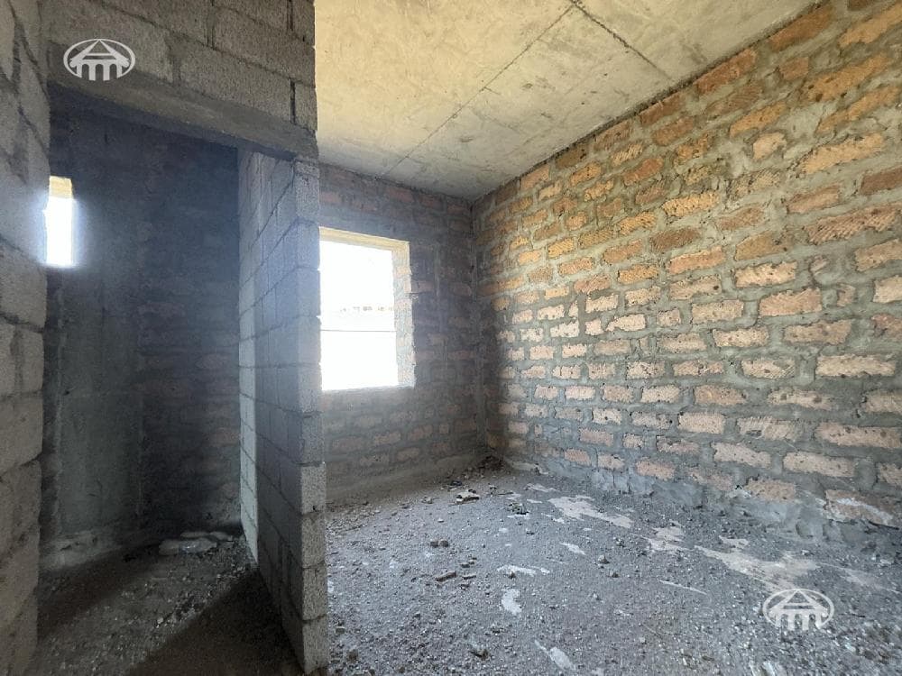 Особняк · 5 комн. · 460 м² · Аджапняк